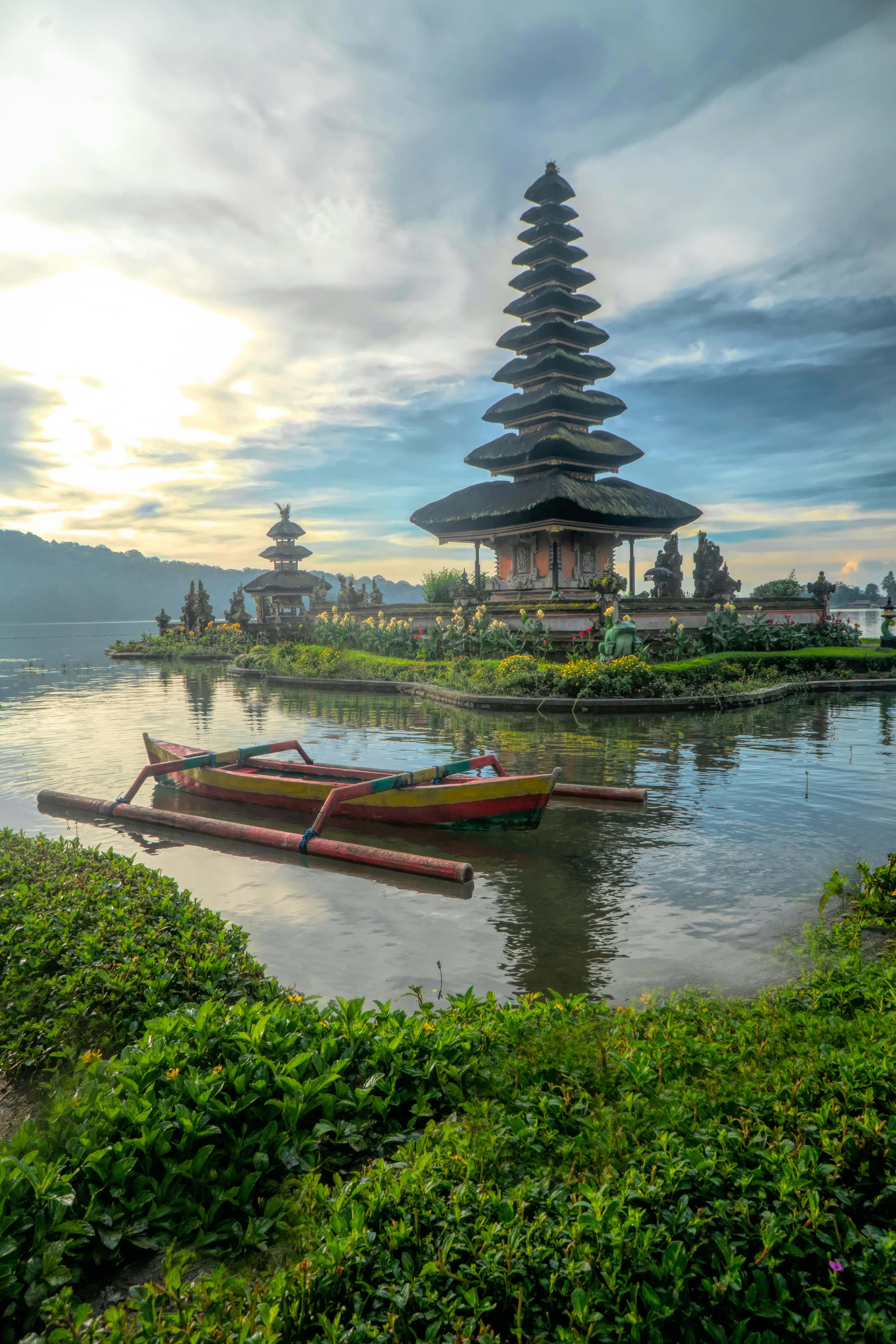 Latar belakang Indonesia